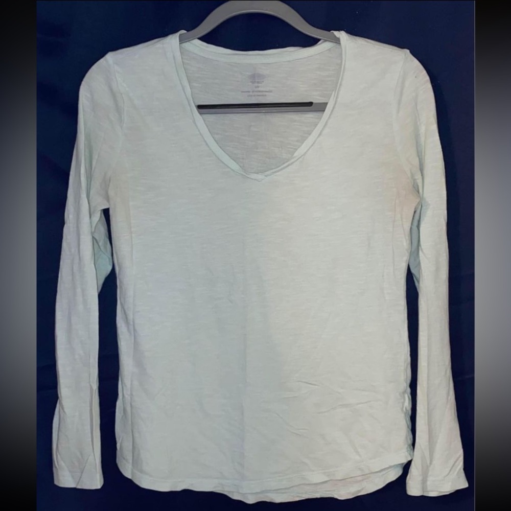 Women’s Old Navy teal long sleeve shirt